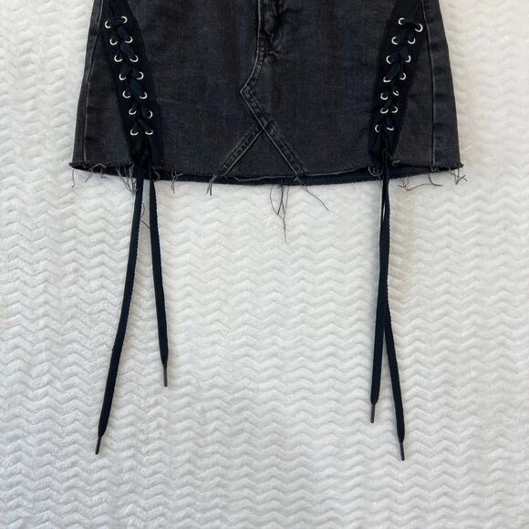 Topshop Moto Black Cutoff Demin Lace Up Edgy Biker Grunge Mini Skirt Womens 4 - Picture 5 of 12